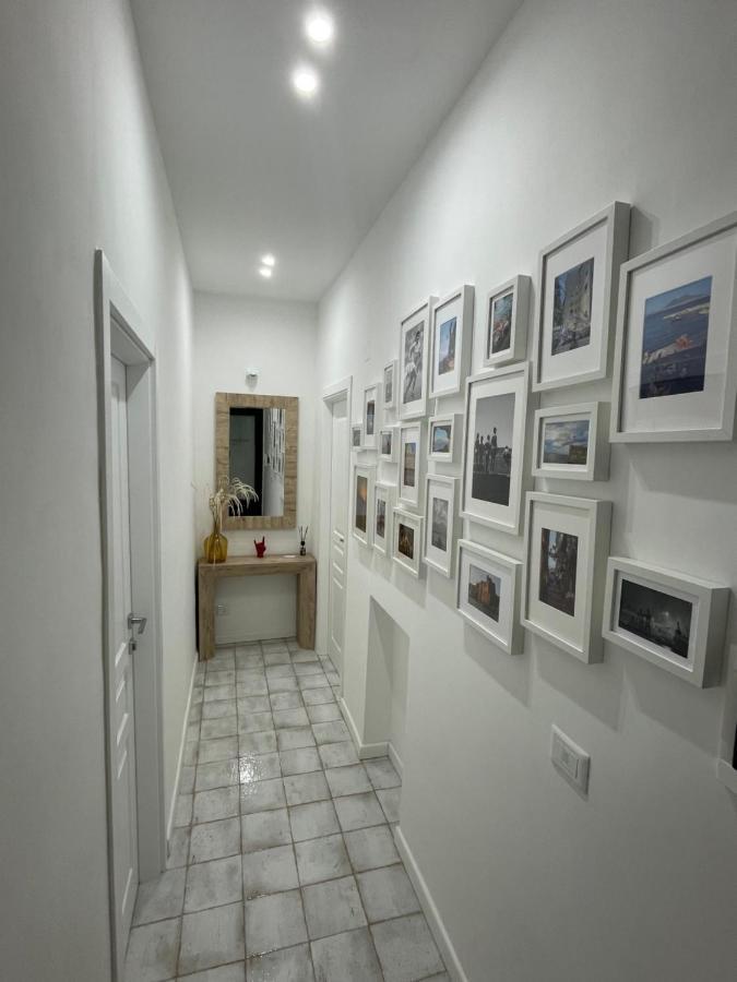 Gennarino Apartments - Panorama Suite With Balcony And Urban Loft Наполи Екстериор снимка