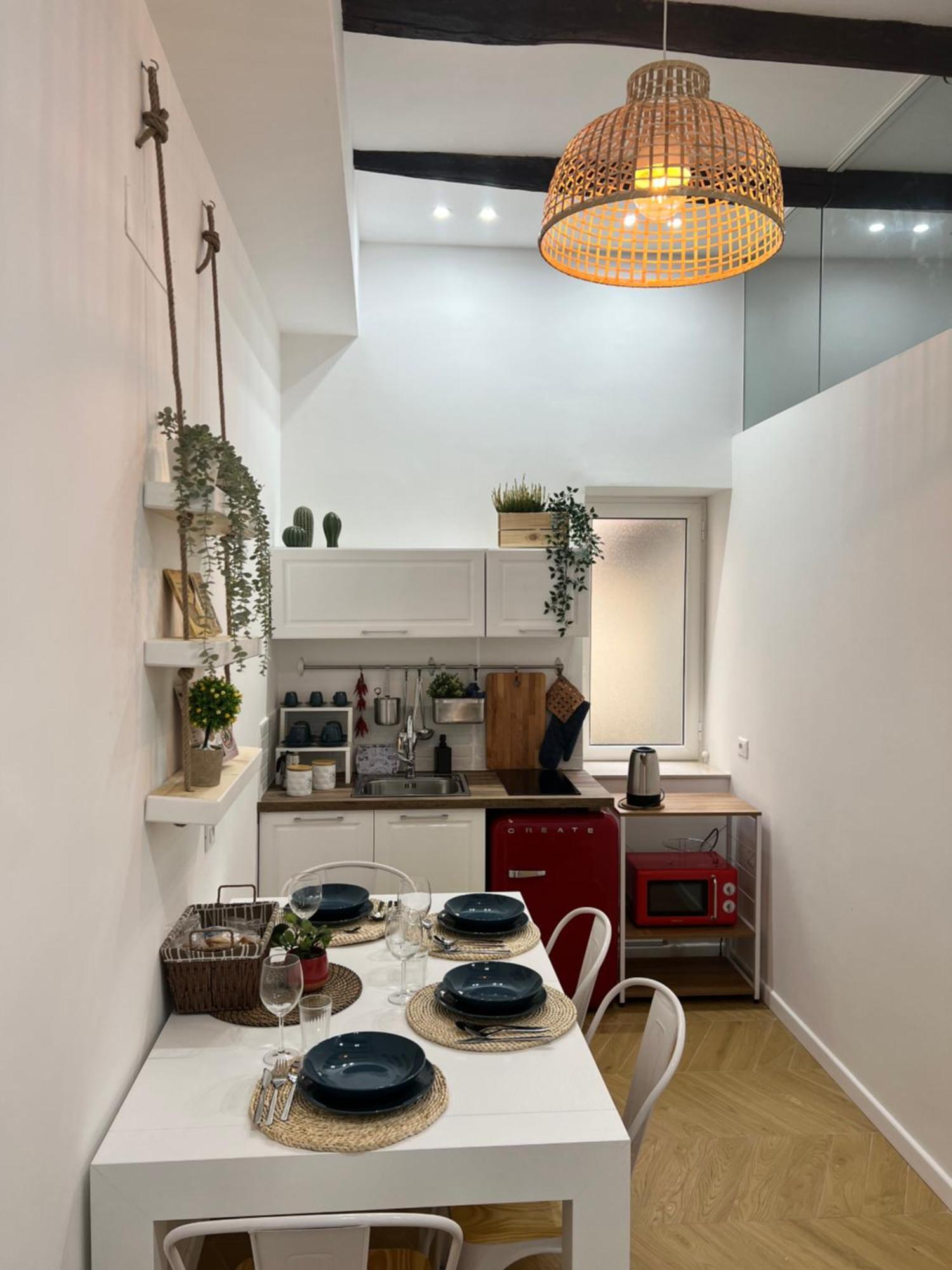 Gennarino Apartments - Panorama Suite With Balcony And Urban Loft Наполи Екстериор снимка